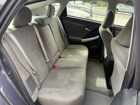 Used 2015 Toyota Prius Prime Advanced image 22