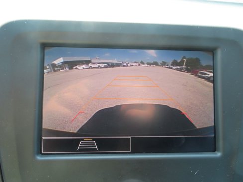 Used 2023 Chevrolet Equinox LT w/ Driver Convenience Package image 11