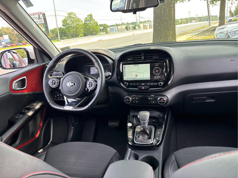 Used 2021 Kia Soul Turbo image 34
