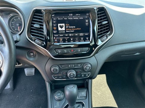Used 2021 Jeep Cherokee Limited w/ Elite Package image 20
