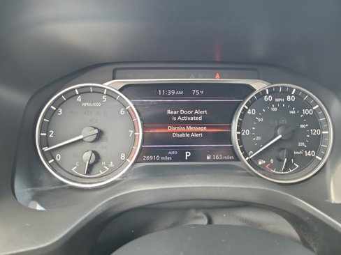 Used 2023 Nissan Rogue SV image 18