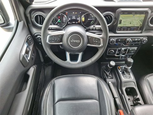 Used 2023 Jeep Wrangler Unlimited Sahara image 26