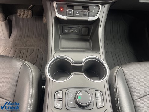 Used 2023 GMC Terrain SLT w/ Elevation Edition image 27