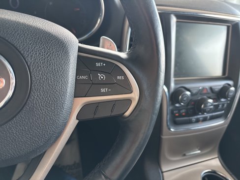 Used 2014 Jeep Grand Cherokee Limited image 14