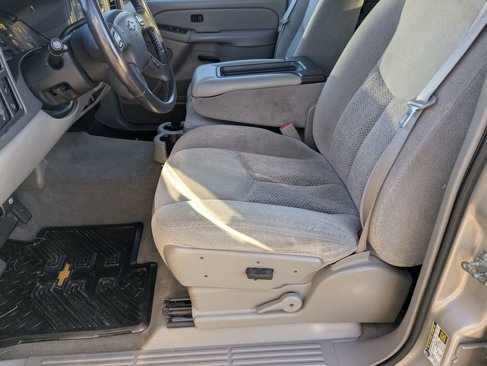 Used 2005 Chevrolet Avalanche Z66 w/ Preferred Equipment Group image 15