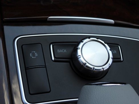 Used 2013 Mercedes-Benz E 350 Sedan image 61