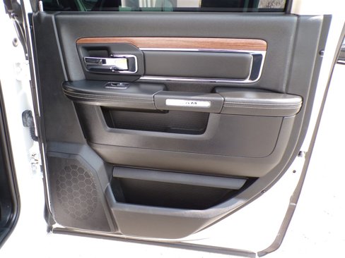 Used 2014 RAM 3500 Laramie image 30