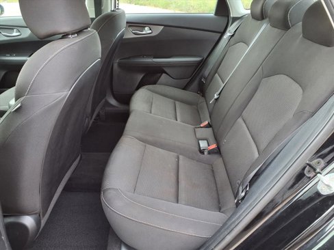 Used 2019 Kia Forte LXS image 27