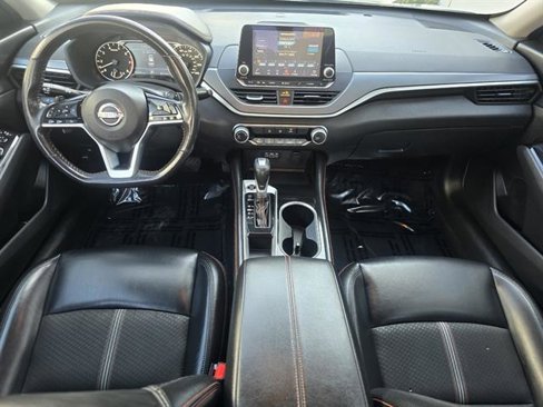 Certified 2023 Nissan Altima 2.5 SR image 8
