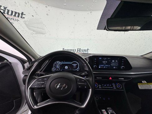 Used 2021 Hyundai Sonata SEL w/ Convenience Package image 2