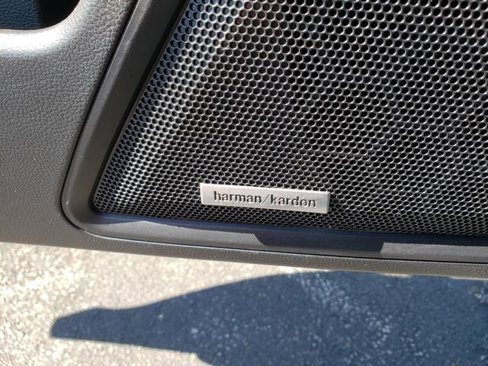 Used 2021 Subaru Outback Limited w/ Popular Package #2 image 16