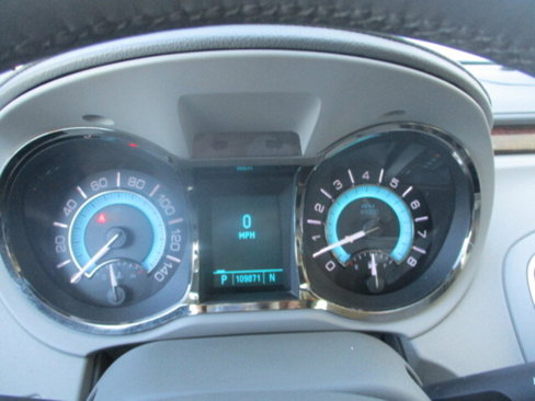 Used 2010 Buick LaCrosse CXL image 27
