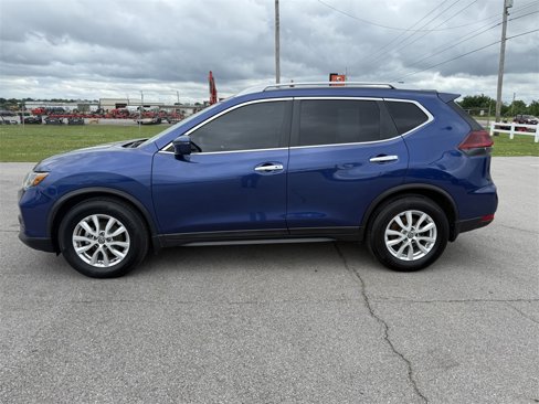 Used 2018 Nissan Rogue SV image 6