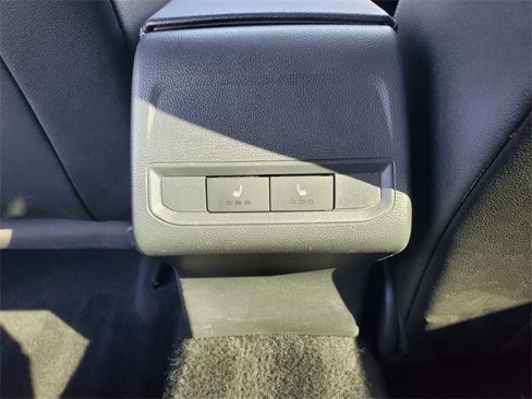 Used 2022 Volkswagen Jetta SEL image 28