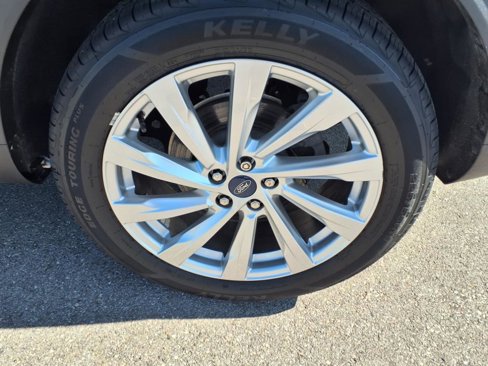 Used 2021 Ford Escape Titanium w/ Titanium Elite Package image 13