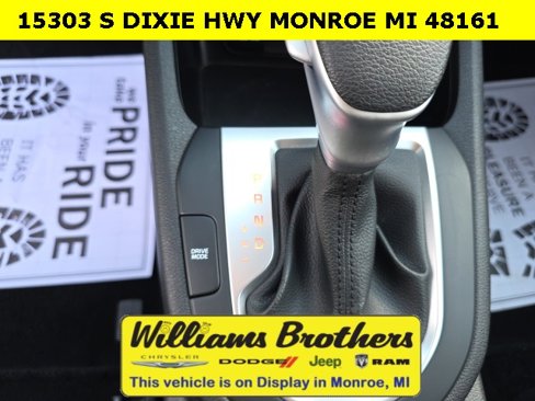 Used 2023 Kia Forte LXS image 18