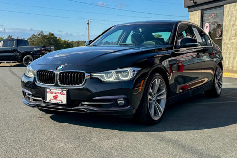 Used 2018 BMW 330i xDrive Sedan image 8