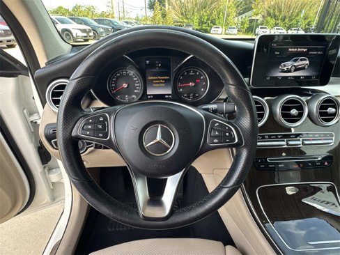 Used 2017 Mercedes-Benz GLC 300 image 21