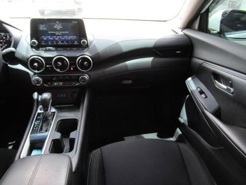 Used 2022 Nissan Sentra SV w/ Trunk Package image 15
