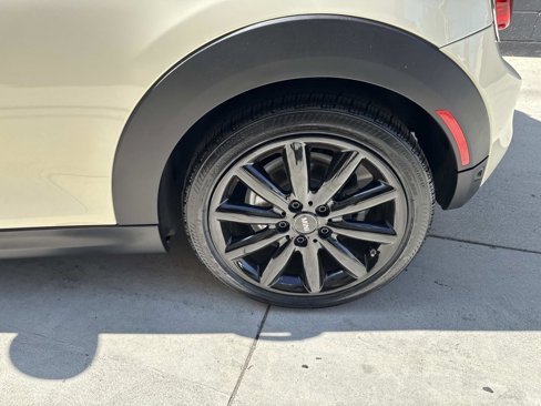 Used 2019 MINI Cooper S w/ Signature Upholstery Package image 6