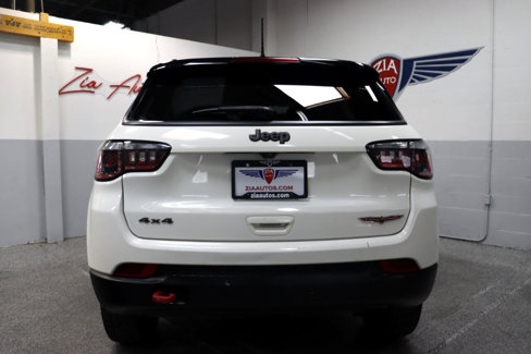 Used 2019 Jeep Compass Trailhawk image 4
