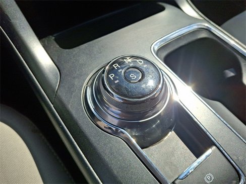 Used 2019 Ford Fusion SE w/ Equipment Group 151A image 17