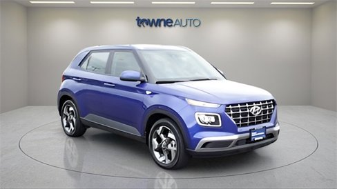 Used 2022 Hyundai Venue Limited image 9