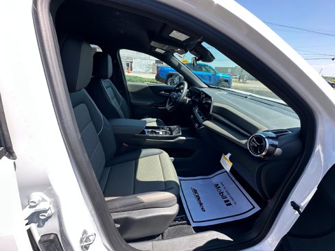 New 2026 Chevrolet Equinox LT w/ Convenience Package II image 25