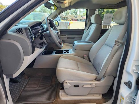 Used 2013 Chevrolet Silverado 1500 LT image 13