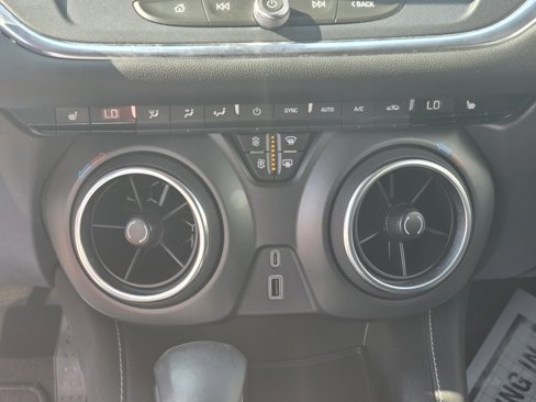 Used 2024 Chevrolet Blazer LT image 7