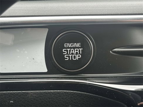 New 2025 Kia K5 GT-Line image 16