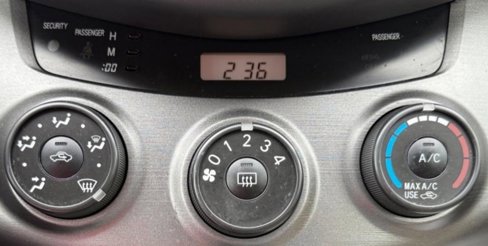 Used 2010 Toyota RAV4 4WD image 26