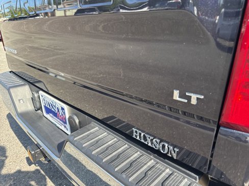 Used 2022 Chevrolet Silverado 1500 LT image 11