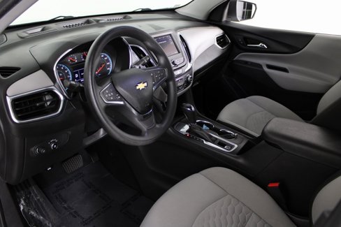 Used 2021 Chevrolet Equinox LS w/ LS Convenience Package image 4