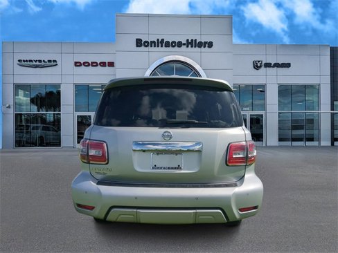 Used 2018 Nissan Armada SV image 5
