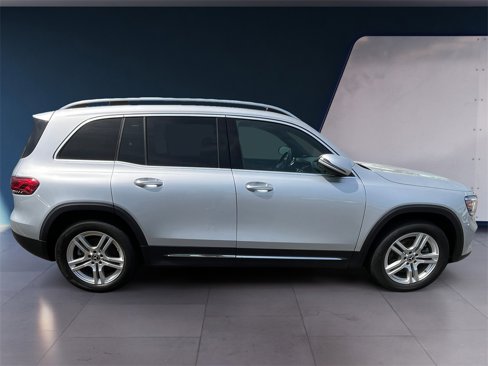 Certified 2021 Mercedes-Benz GLB 250 4MATIC w/ Premium Package image 6