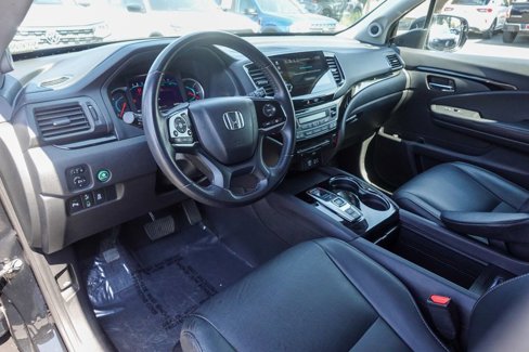 Used 2019 Honda Pilot Touring image 12