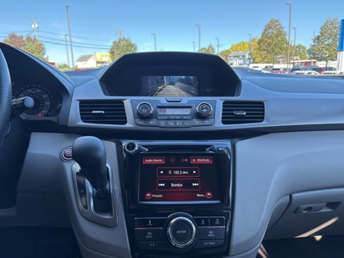 Used 2015 Honda Odyssey EX image 18