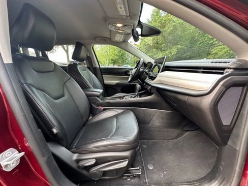 Used 2022 Jeep Compass Limited image 31