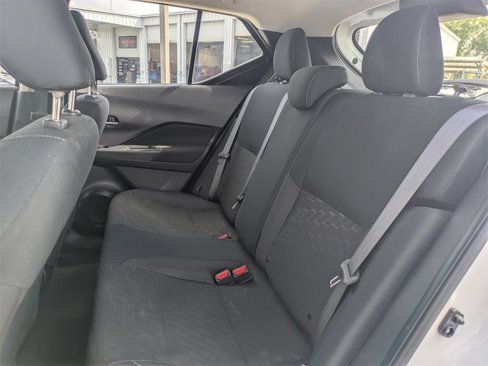 Used 2024 Nissan Kicks SV image 13