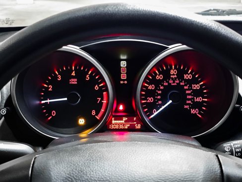 Used 2010 MAZDA MAZDA3 i Touring image 27