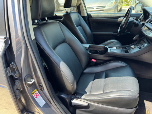 Used 2015 Lexus CT 200h image 17