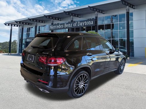 Certified 2021 Mercedes-Benz GLC 300 4MATIC image 4