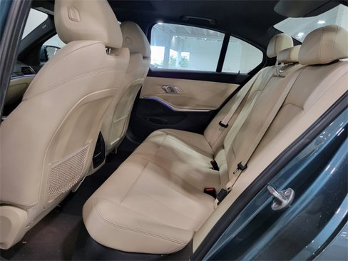 Certified 2021 BMW 330i Sedan w/ Convenience Package image 28