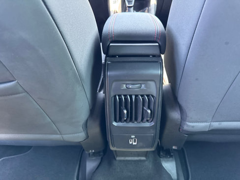 Used 2024 Dodge Hornet R/T image 32