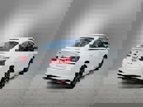 Used 2024 Chevrolet Malibu RS image 8
