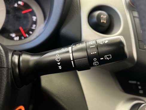 Used 2008 Toyota RAV4 Sport image 28