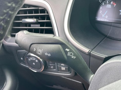 Used 2019 Ford Edge SEL w/ Equipment Group 201A image 29