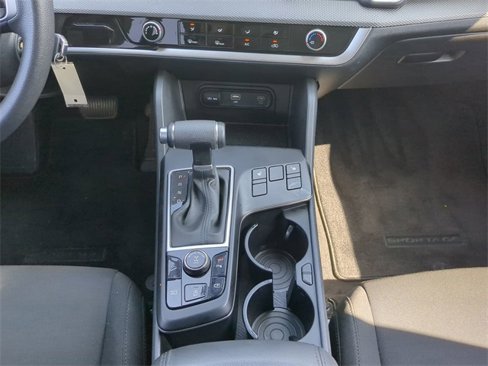 Used 2024 Kia Sportage LX image 20