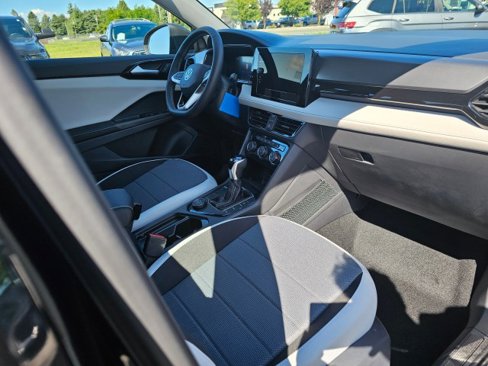 New 2025 Volkswagen Taos S image 12
